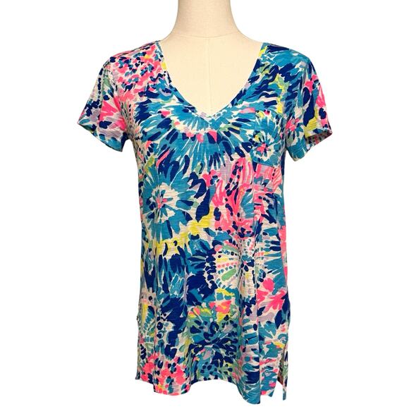 Lilly Pulitzer Multi Dive V-Neck Pocket Tee Tie Dye Blue Pink size XS - Picture 1 of 10